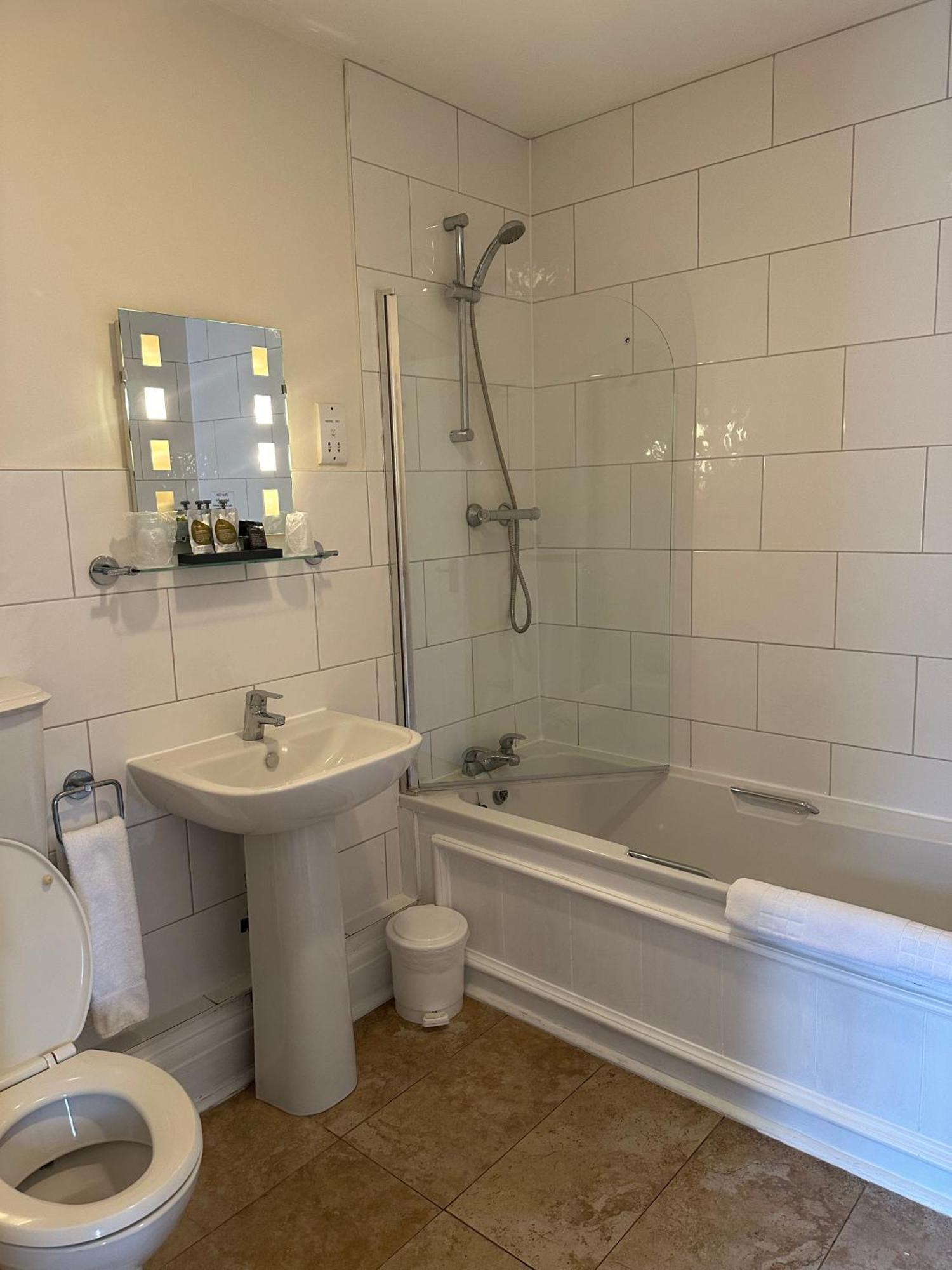 The White Hart Hotel Welwyn ภายนอก รูปภาพ
