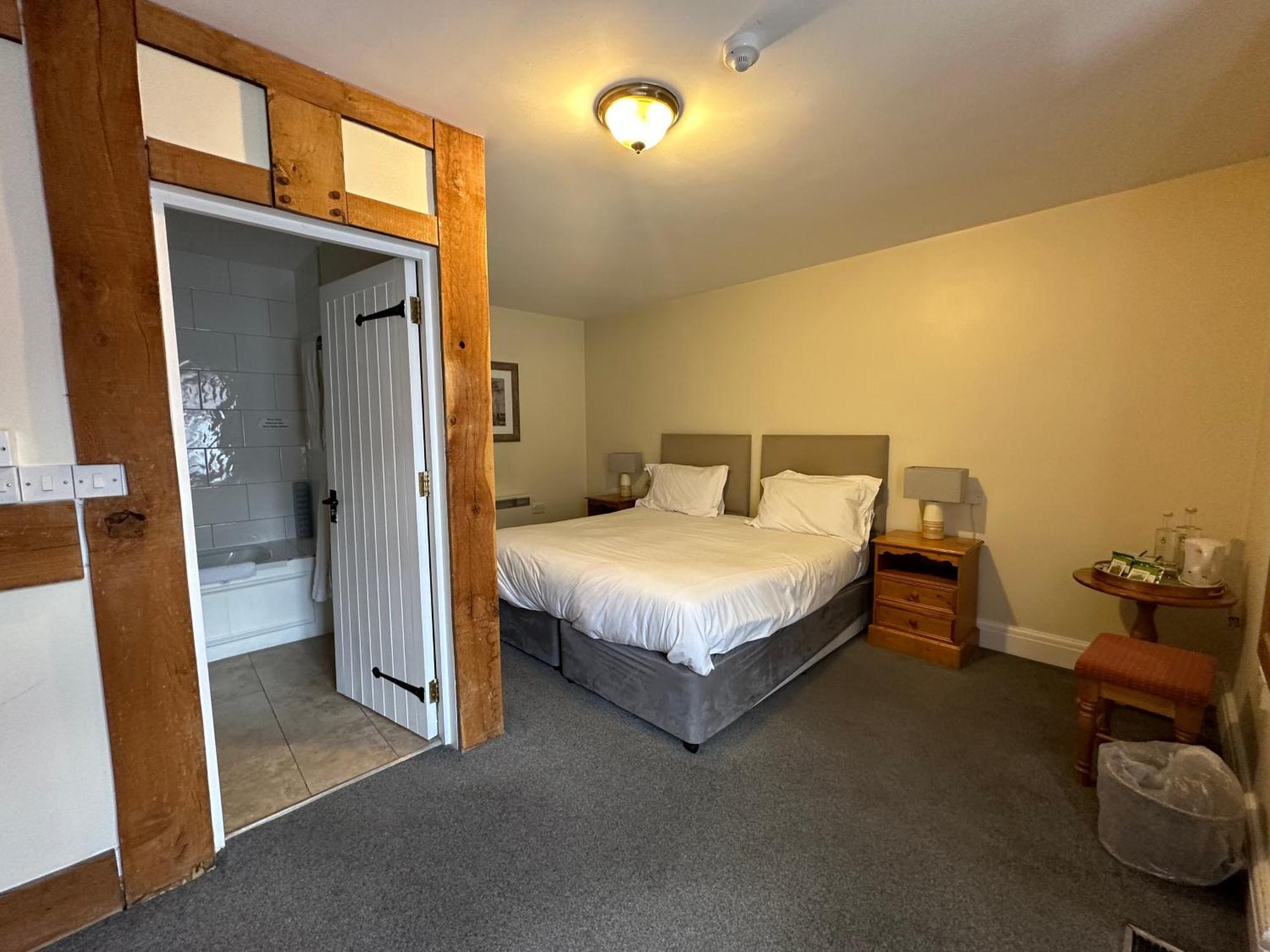 The White Hart Hotel Welwyn ภายนอก รูปภาพ
