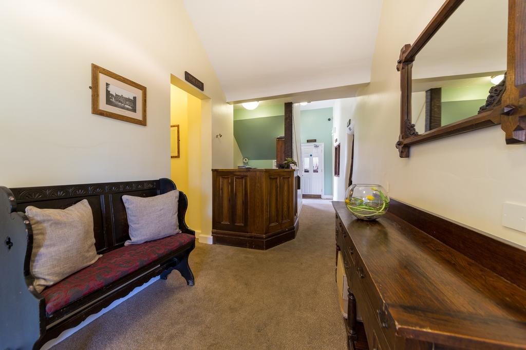 The White Hart Hotel Welwyn ภายนอก รูปภาพ